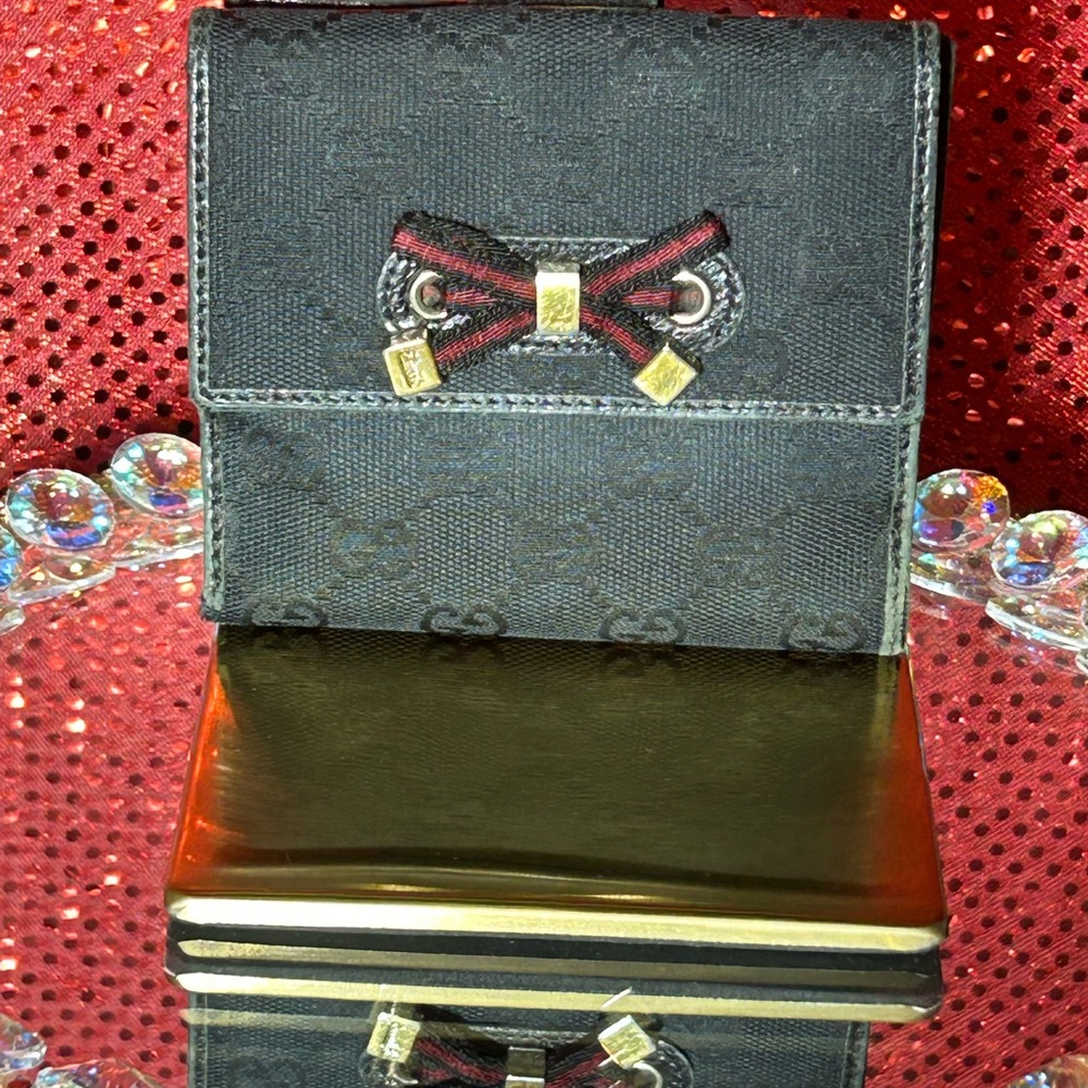 Gucci Black Jacquard Wallet with Bow Accent Approx. 3.75” x 3.5” Preloved